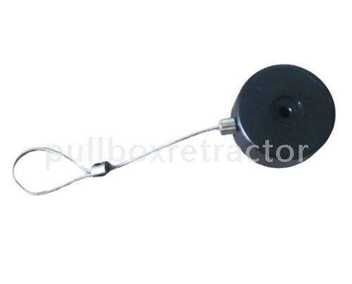 Round Retractable Pull Cord Plus With Demountable Key Ring